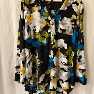Worthington Floral Black and Blue Women's Top